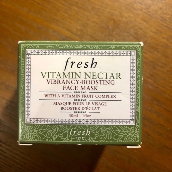 Mini Fresh Vitamin C Glow Face Mask - Picture 2 of 3